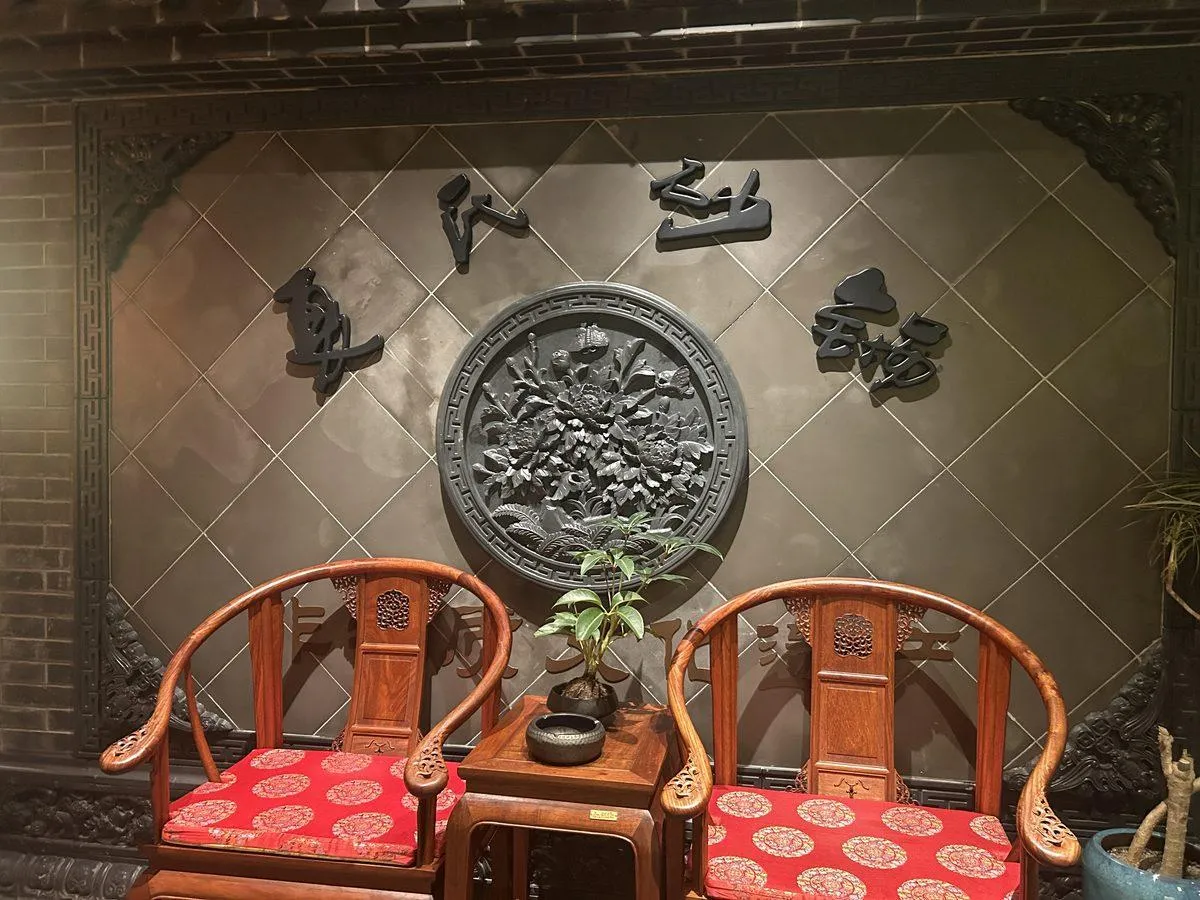 Photo accompanying the Xia Shi Shaguo lotus root pork rib soup guide in Wuhan